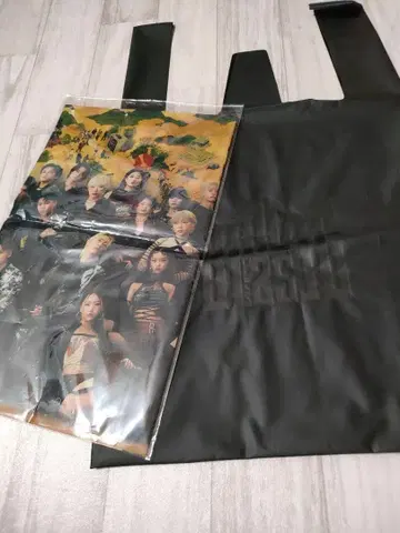 BMSG FES'25 비닐 토트백 패브릭 포스터