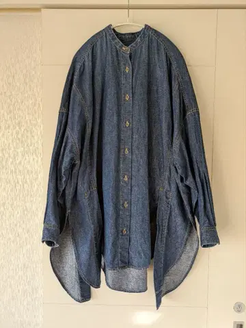 나곤스탠스 데님 셔츠