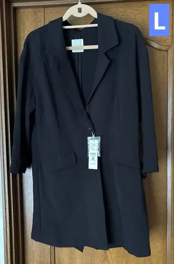 LOWRYS FARM 테일러 코트 블랙