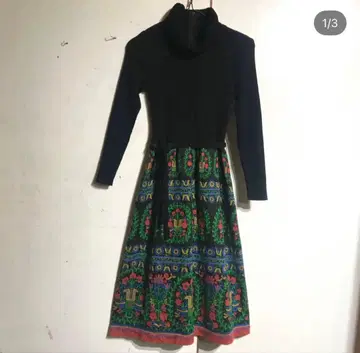 원피스 니트 치로리안 블랙 레트로