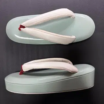 특가 고급 조리 저반발 에나멜 치구사 x 주름 앞굽 크림슨