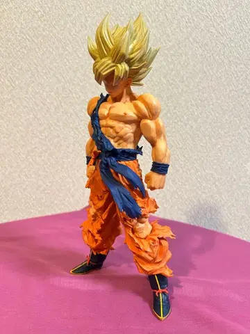 드래곤볼 제일복권 피규어 C상 초사이어인 손오공