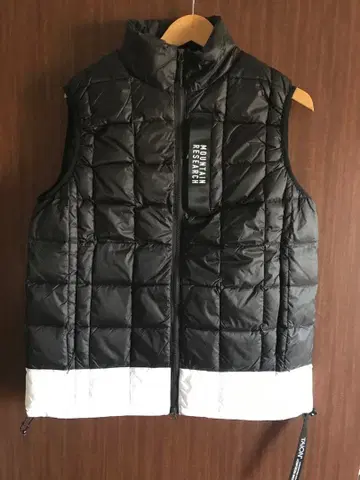 마운틴 리서치 TAION 타이온 베스트 M 사이즈 다운