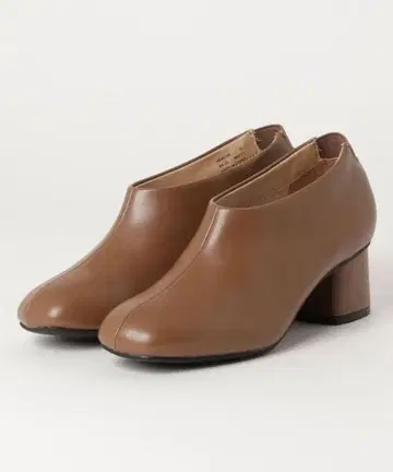 NUOVO 스퀘어 숏부츠 펌프스