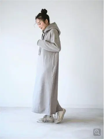 Hug O War 허그아워 쭈리 후디 원피스