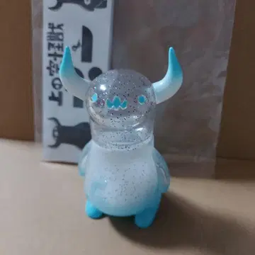 소프트 비닐 우에노소라 괴수 보 극한 부르부르 컬러 개인전