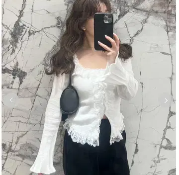 [ 새상품급 ] Sustainable 프릴 니트 풀오버 SNIDEL