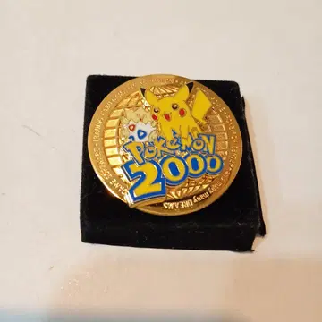 포켓몬 센터 기념 핀 배지 2000