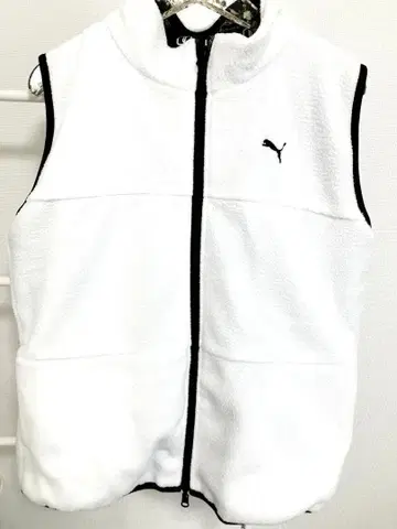미사용 16,500엔 PUMA 플리스 리버서블 베스트 골프웨어