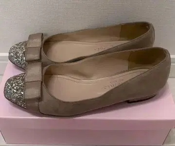 다이애나 글리터 플랫슈즈 베이지