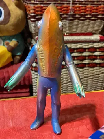 울트라 괴수 시리즈 메트론 외계인 캔디 페인팅 리페인트 소프트 비닐