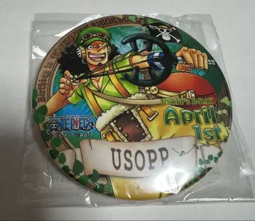 [ 미개봉 새상품 ] 도쿄 원피스 타워 벌스데이 캔뱃지 우솝