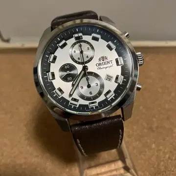 오리엔트 크로노그래프 네오70s 가동품