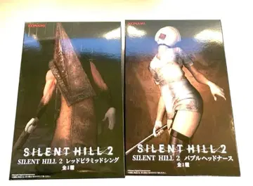 사일런트 힐 2 레드 피라미드 싱 버블 헤드 간호사 피규어 2개