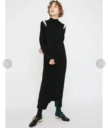 [ UN3D. ] 아웃리드 SHOULDER OPEN KNIT OP 블랙