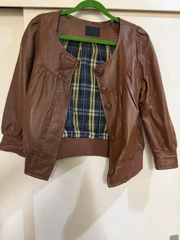 에프데 브라운 가죽 자켓 버튼 포함