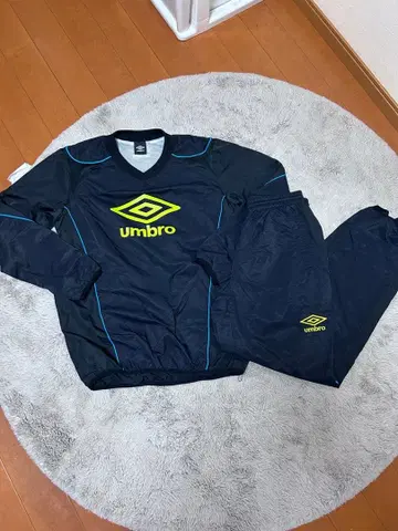 umbro 저리 상하의 세트 네이비/라임