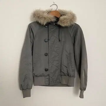 NATURAL BEAUTY BASIC 패딩 자켓 카키 S 2way