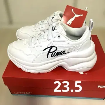 PUMA 화이트 통굽 스니커즈 시리아 웨지 23.5