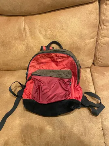 BURTON 백팩 빨간색 블랙 프론트 포켓 부착