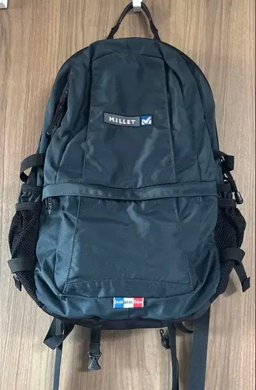 MILLET 네이비 백팩