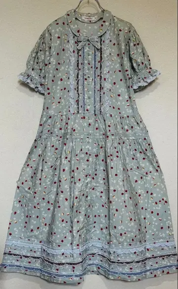 원더풀 월드 스카이블루 딸기 패턴 원피스