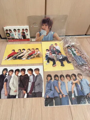 KAT-TUN 아카니시 진 데뷔 초 책받침 공 굿즈