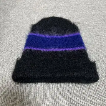 Indietro Association 모헤어 비니