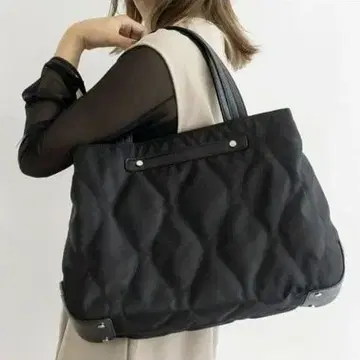 비타페리체 퀼팅 나일론 토트백
