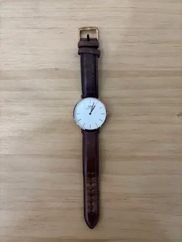 다니엘 웰링턴 손목시계 다니엘 웰링턴