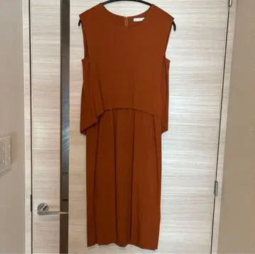 에스트네이션 셋업처럼 보이는 원피스