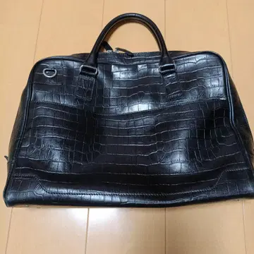 UNITEDARROWS 블랙 가죽 크로커다일 패턴 비즈니스 백