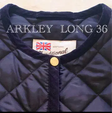 새상품급 트래디셔널 웨더웨어 아클리 롱 코트 36 네이비