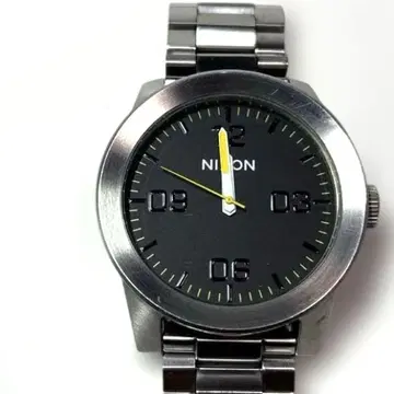 NIXON 닉슨 THE CORPORAL 남성용 손목시계