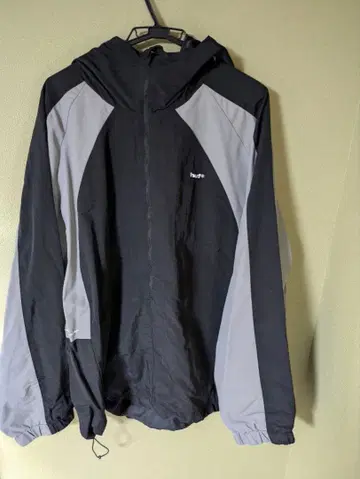 [ 미사용 ] huf 나일론 자켓 XXL