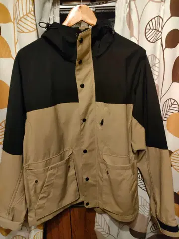 GU 윈드프루프 마운틴 파카 M 사이즈