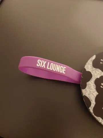 SIX LOUNGE 러버 밴드 보라색