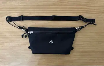 NURC GODARD 93' 사코슈