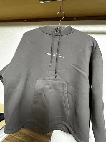 그레이 후드 부착 후드티