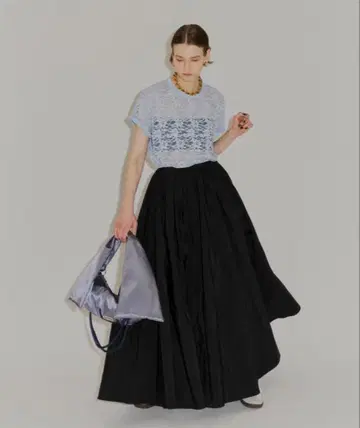 yae 볼륨 타프타 스커트 플레어 롱 스커트 블랙 38