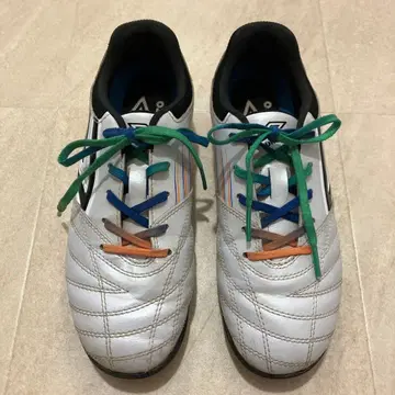 umbro 축구 스파이크 21.5