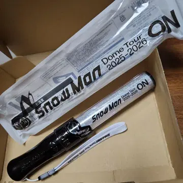 Snow Man Dome Tour 2025-2026 ON 응원봉