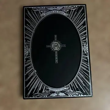 Blanc et noir : 오바타 타케시 화집