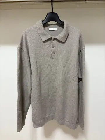 ATON ALPACA WASHI POLO SWEATER