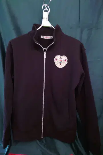 오레보레 브라 앞 지퍼 블랙 트레이닝복 가슴 와펜