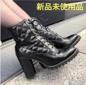 미사용 새상품 rady 퀼팅 숏부츠 M 사이즈