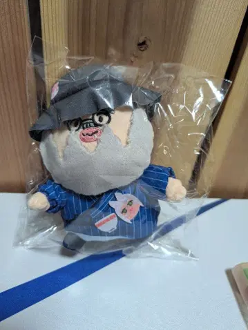 메이드 인 어비스 츠쿠시 아키히토 선생님 봉제 인형 팝업 popup