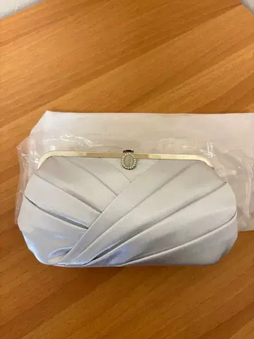 거의 새상품 실버 플리츠 디자인 파티 백 빅 사이즈 결혼식