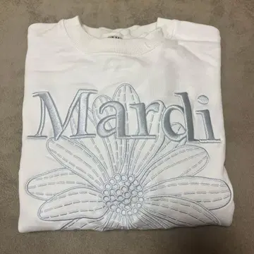 Mardi 꽃무늬 자수 맨투맨 ONE SIZE