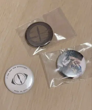 요루시카 캔뱃지 3개 세트